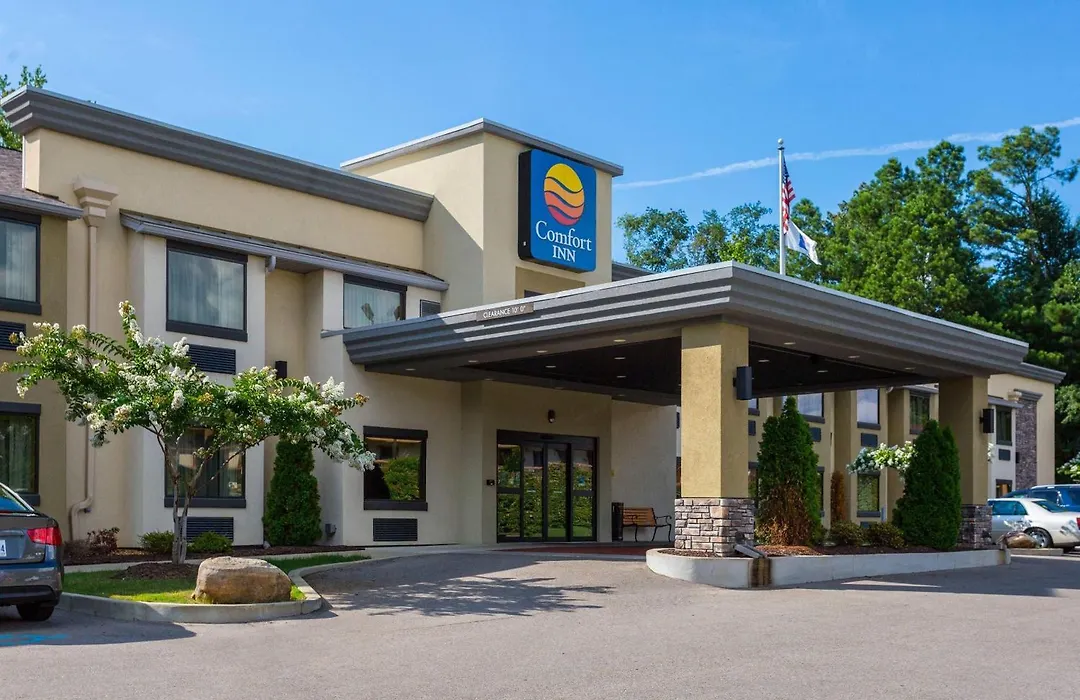 Comfort Inn Tupelo Central-1